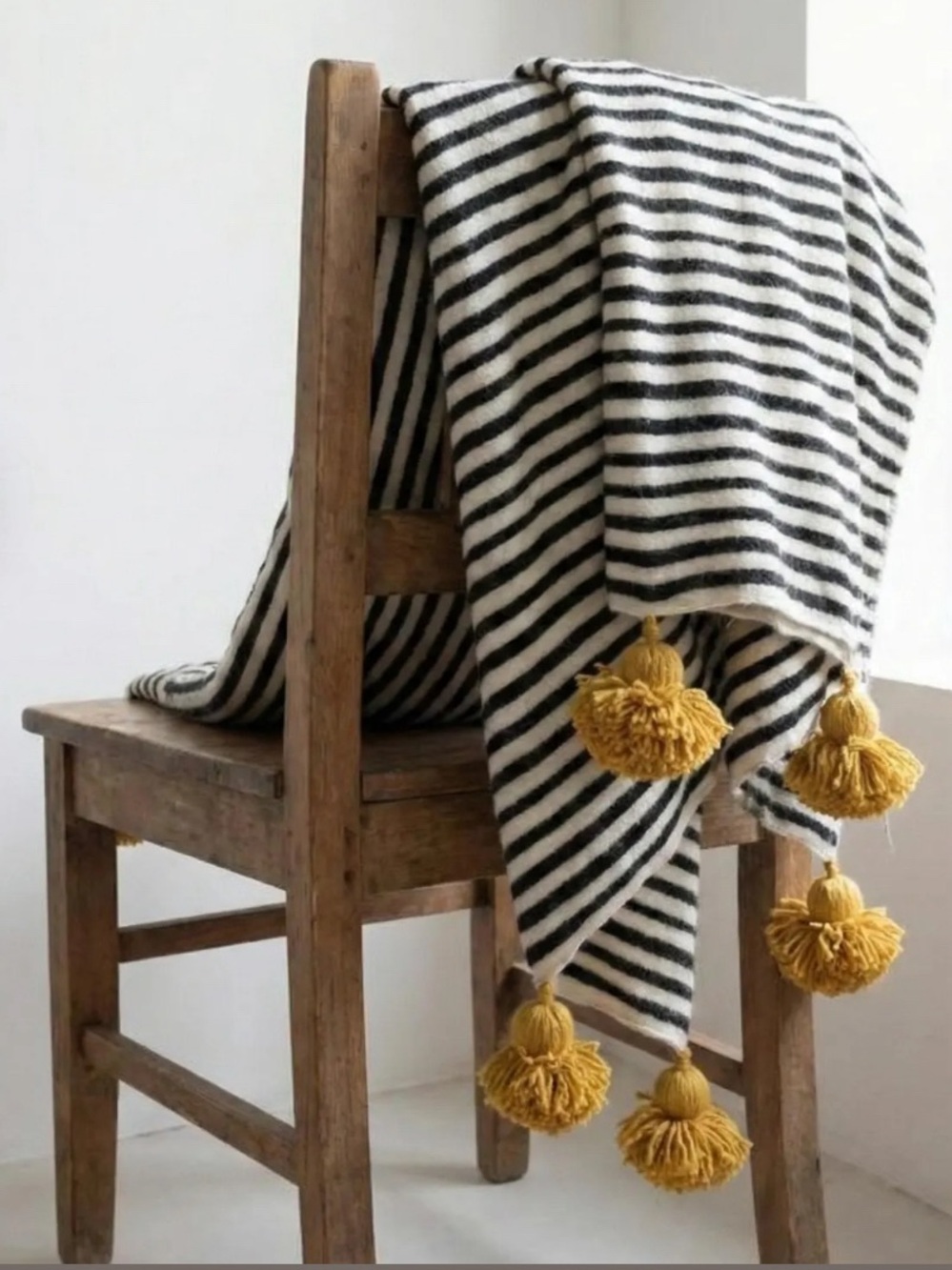 NWT Cotton black and white blanket with mustard yellow pompoms - Picture 6 of 11